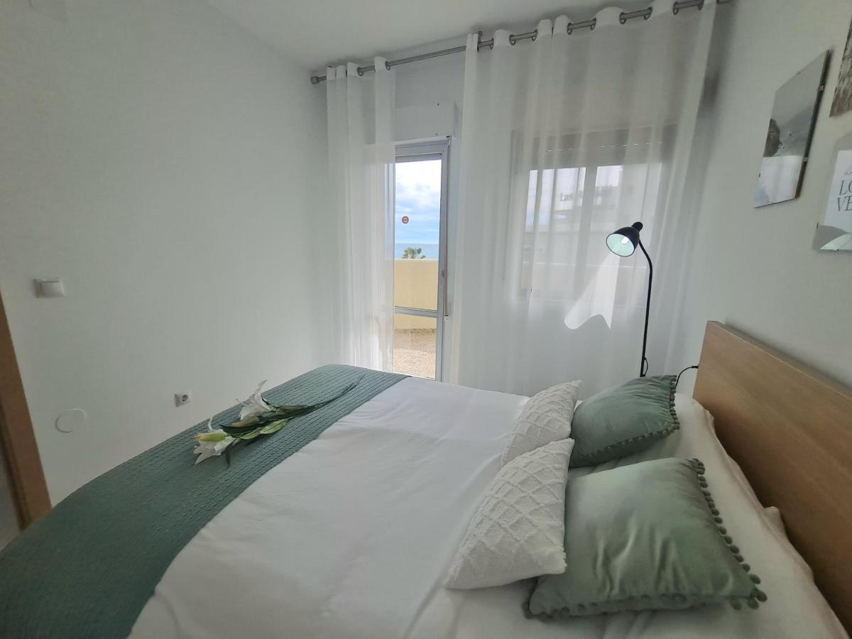 Precioso Apartamento Con Piscinas Y Vistas Al Mar. Бенальмадена Екстер'єр фото